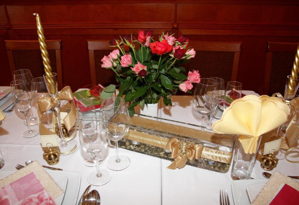 Hotel Korona Słubice Εξωτερικό φωτογραφία