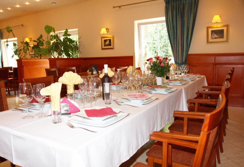 Hotel Korona Słubice Εξωτερικό φωτογραφία