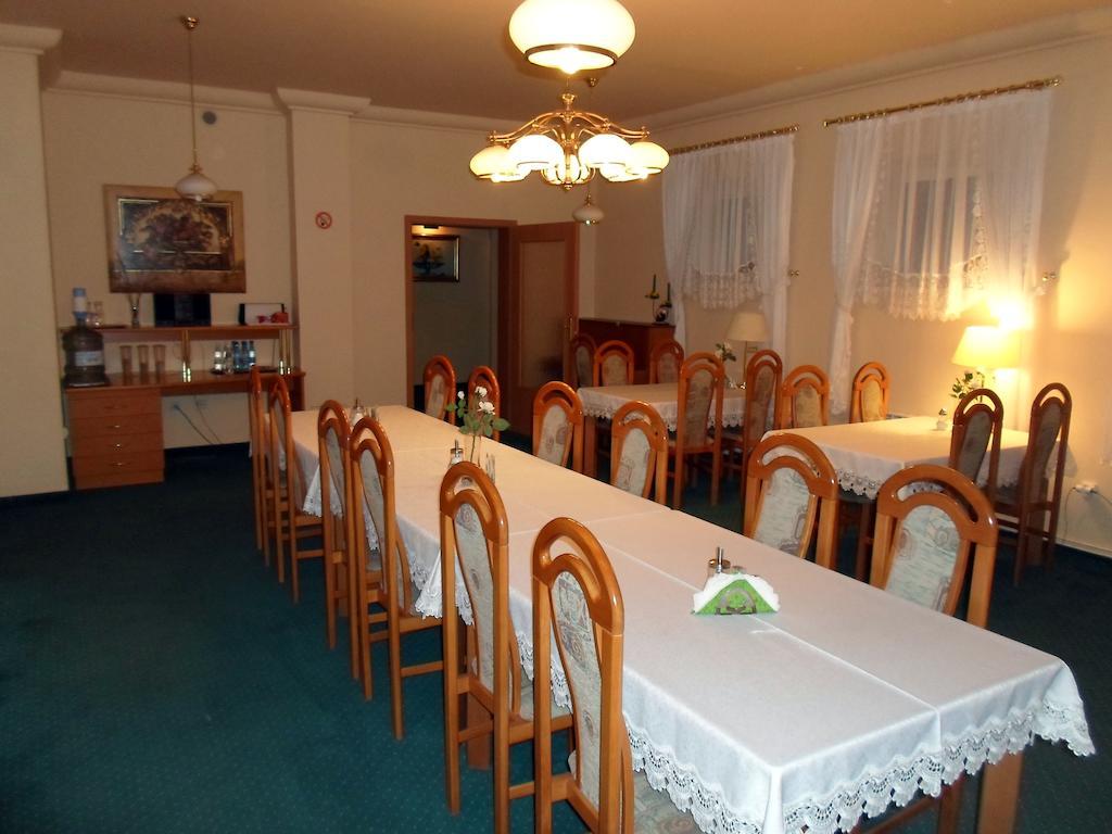Hotel Korona Słubice Εξωτερικό φωτογραφία