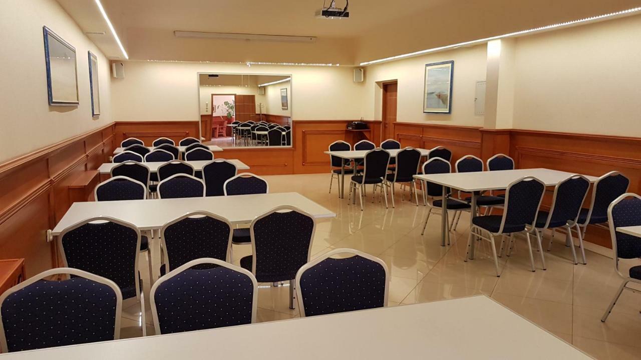 Hotel Korona Słubice Εξωτερικό φωτογραφία