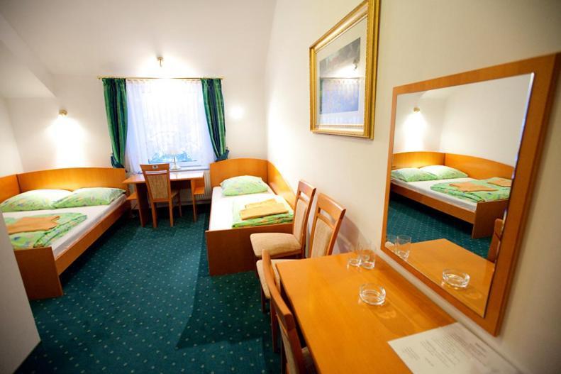 Hotel Korona Słubice Εξωτερικό φωτογραφία